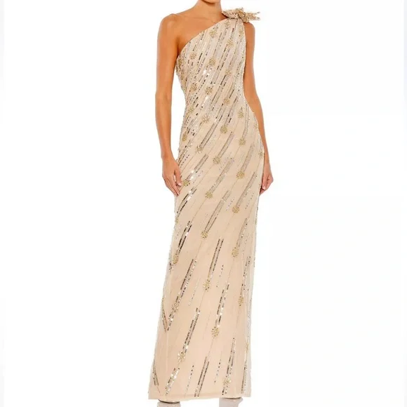 Mac Duggal Dress - Picture 2 of 2